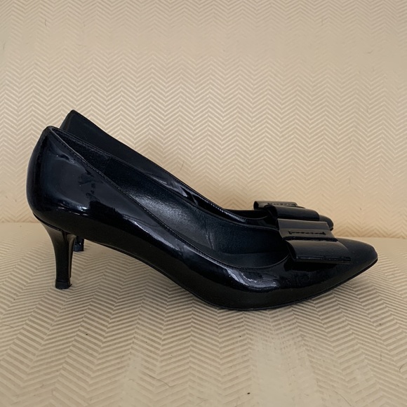 VGUC Stuart Weitzman shoes - Picture 2 of 9